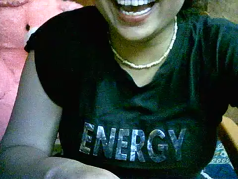 Sala de chat ao vivo de Cute_Suhaani