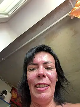 Živá chatovací místnost Masher_