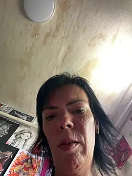 Živá chatovací místnost Masher_