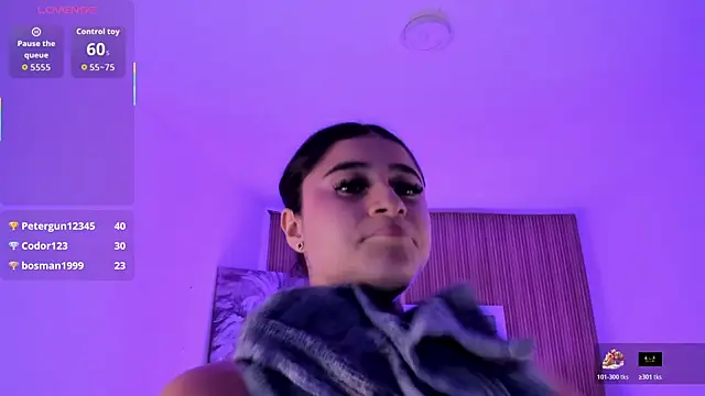 SabrinaSharper's Live Chat Room