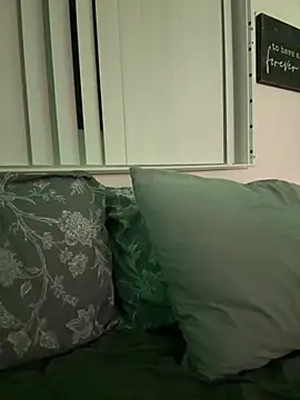 Živá chatovací místnost sexyredhead7