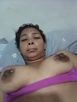 LauMar08 Cameră chat live