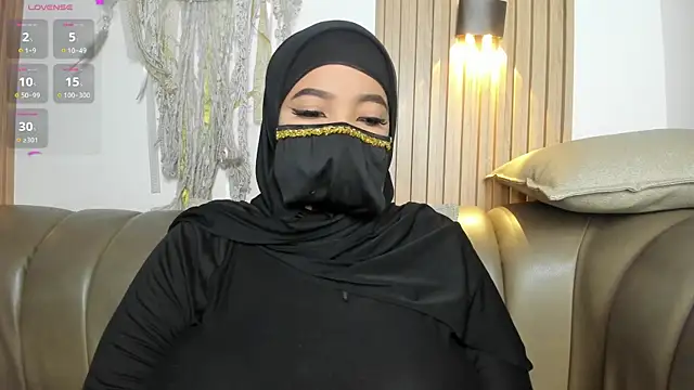 lili_starxoxo's Live Sex Cam Show