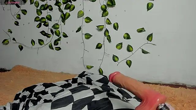 Cute_little_fox31 – Naživo chatovacia miestnosť