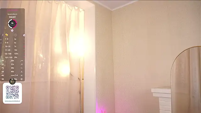 JanineFlosi – live chatrum
