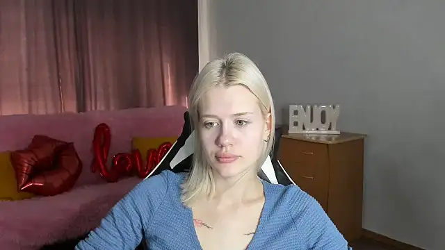 BlondyLedyn Live chat-huone
