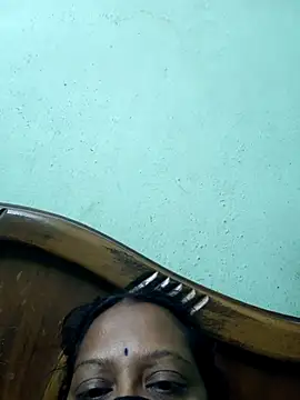 Živá chatovací místnost Official_Sweety_Angel
