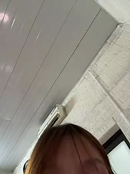 Sayhi-bibi's Live Chat Room