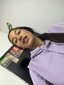ROSIEPIXEL – live chatrum