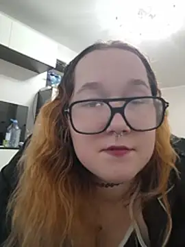 FionaDior чат на живо