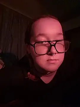 FionaDior live-chat rom