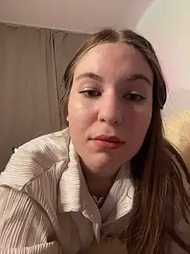Lovely-Margo's Live Chat Room