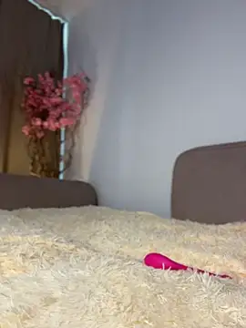 Lovely-Margo live-chat rom