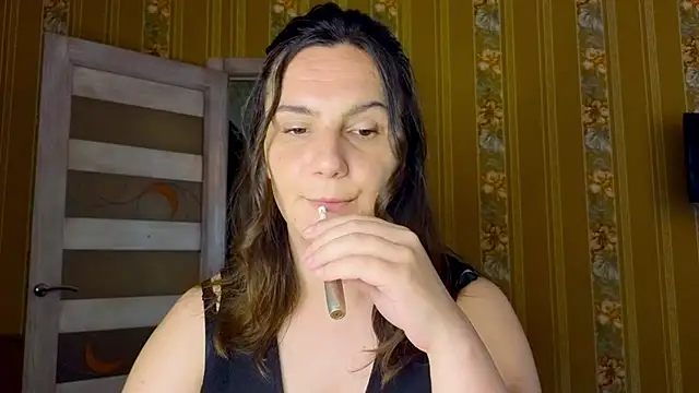 Seks show uživo modela urmathteachr na kameri