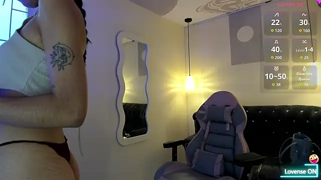 Pokój czatu na żywo – Nicole_jade