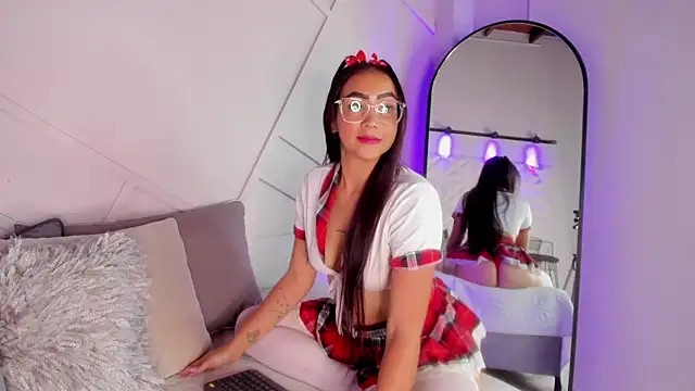 Zoe_Miller22 Ruang Obrolan Langsung