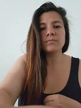 Soy_manuela লাইভ চ্যাট রুম