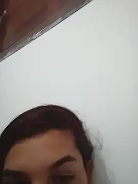 חדר צ'אט בשידור חי של sillerzinha