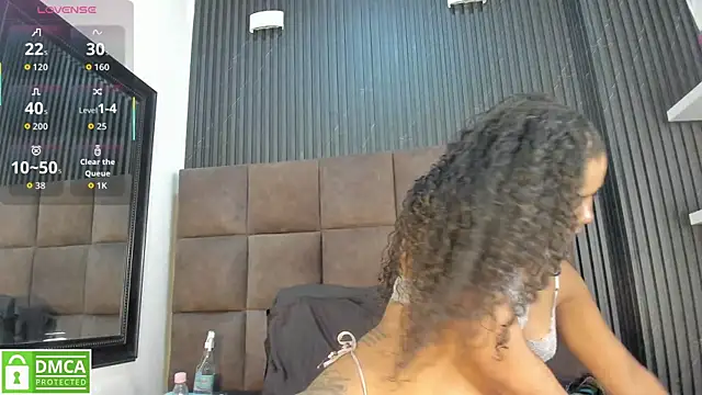 Gia__Scott_'s Live Chat Room