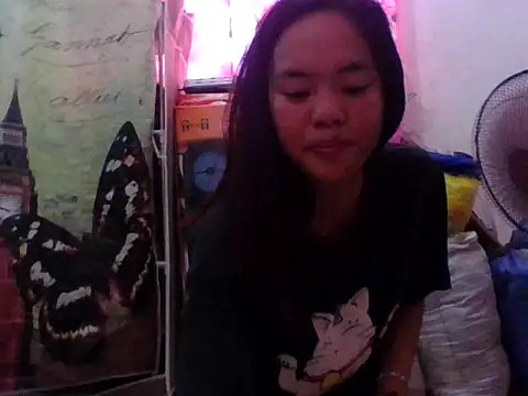 skinny_lovely's Live Chat Room