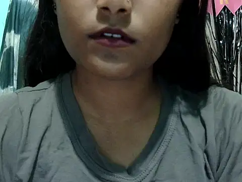 Cute_Rohilka Ruang Obrolan Langsung