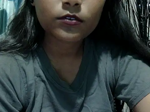 Cute_Rohilka's Live Chat Room