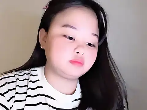 Živá chatovací místnost Nhungnhung88