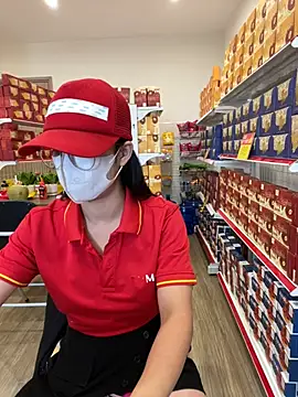 Sneaky_Cumshoot 现场聊天室
