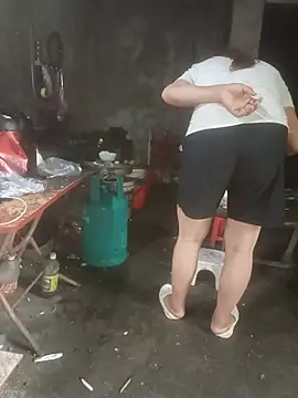غرفة دردشة Diana_hi المباشرة