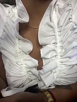 Chat ao vivo de riri_brunnete