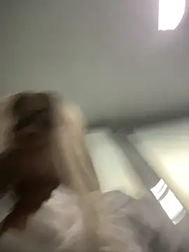 riri_brunnete Cameră chat live