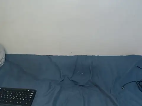 Petitepoppyy Live Chatraum