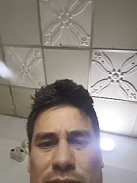 peter_y_amily 现场聊天室