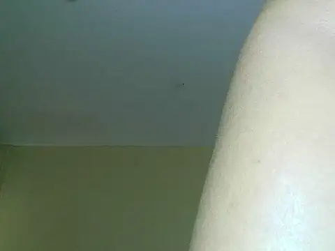 Anna_Greenn's Live Chat Room