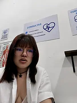Chatroom en direct de TATIANA--30