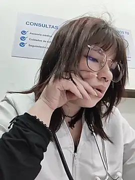 TATIANA--30 Cameră chat live