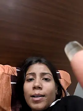 Živá chatovací místnost Cococharm01