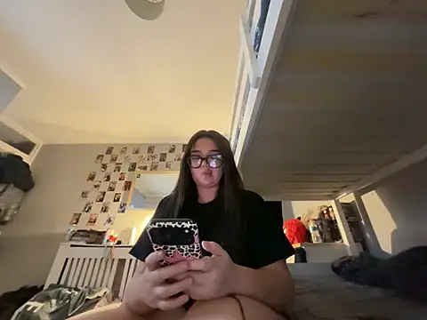 Cherryminxxx লাইভ সেক্স ক্যাম শো
