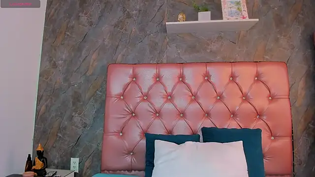 חדר צ'אט בשידור חי של may_beautiful