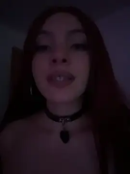 غرفة دردشة anitaGG1 المباشرة