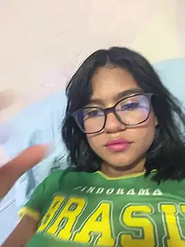 Chatroom en direct de Selene_cute_