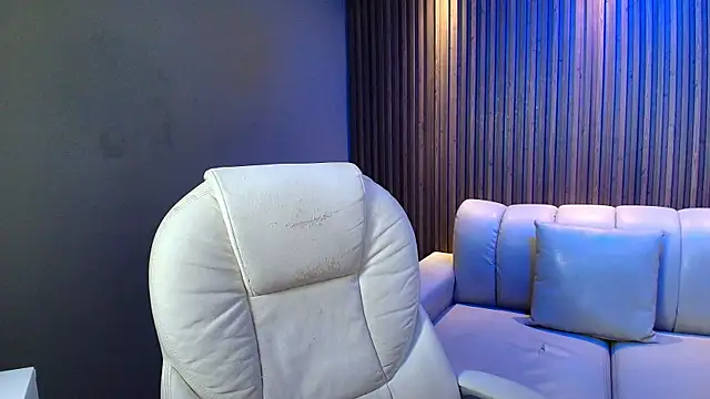 sophie_bloom9のライブチャットルーム