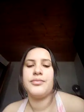 Sala de chat en directo de Mia_Rouse6