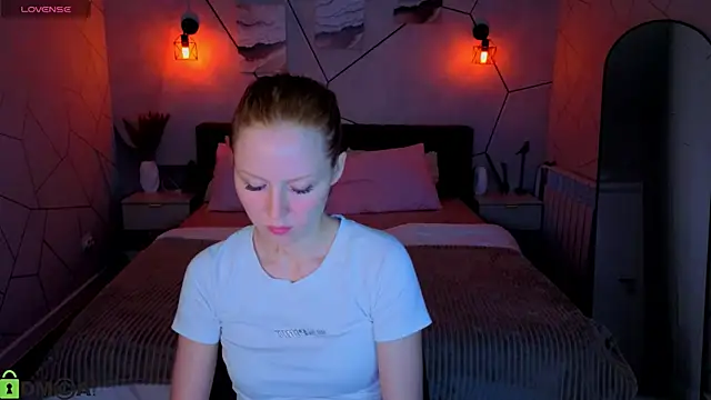 Charlotte_Smitee Live chatroom