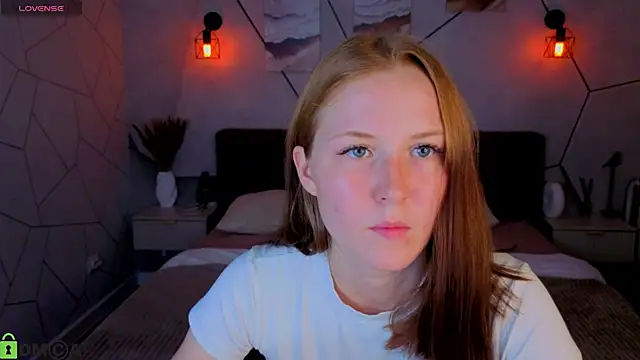 Charlotte_Smitee Live Chatraum