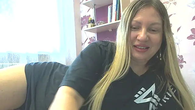AmandaSexyHotAss20's Live Chat Room