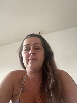 tattooed_milf লাইভ সেক্স ক্যাম শো