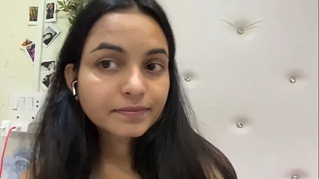 DainaFuccin Live chat-huone