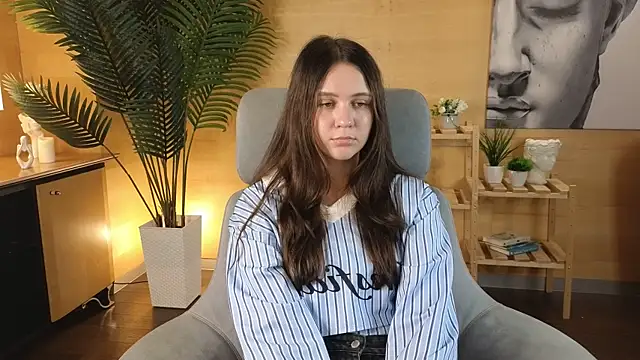 TraceyPanciera Adlı Modelin Canlı Sohbet Odası
