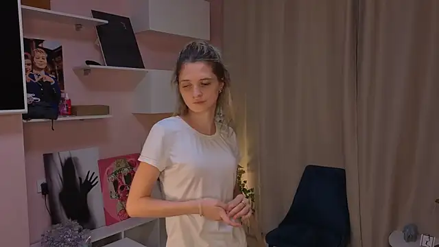 JonieBirdette Cameră chat live